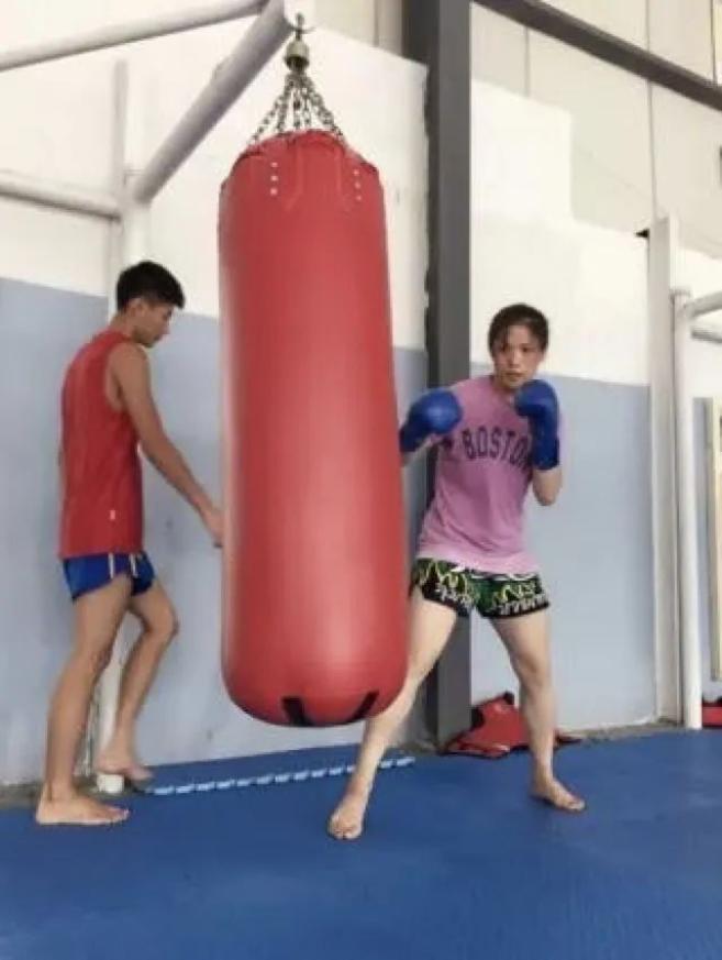 泰丰游泳馆_泰丰游泳世界冠军是谁_泰丰27度游泳馆