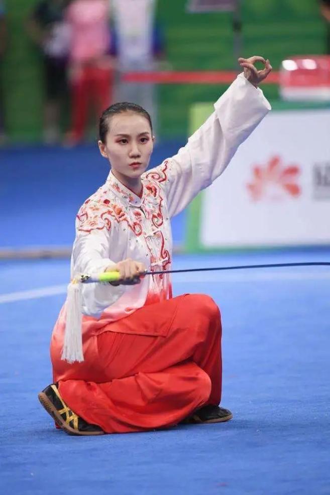 泰丰游泳馆_泰丰游泳世界冠军是谁_泰丰27度游泳馆