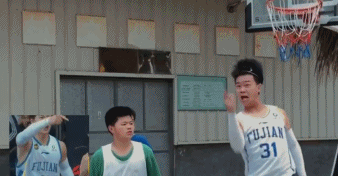 个人篮球技巧博主_篮球个人技巧赛_篮球技巧包括哪些