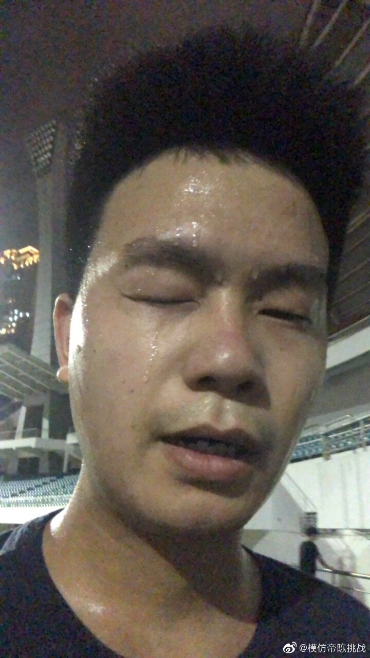 篮球个人技巧赛_篮球技巧包括哪些_个人篮球技巧博主
