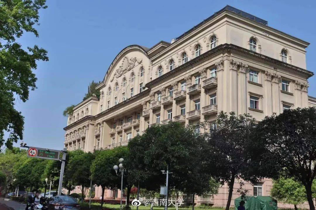 2020男子举重冠军_举重男子冠军李发彬_举重男子冠军石智勇