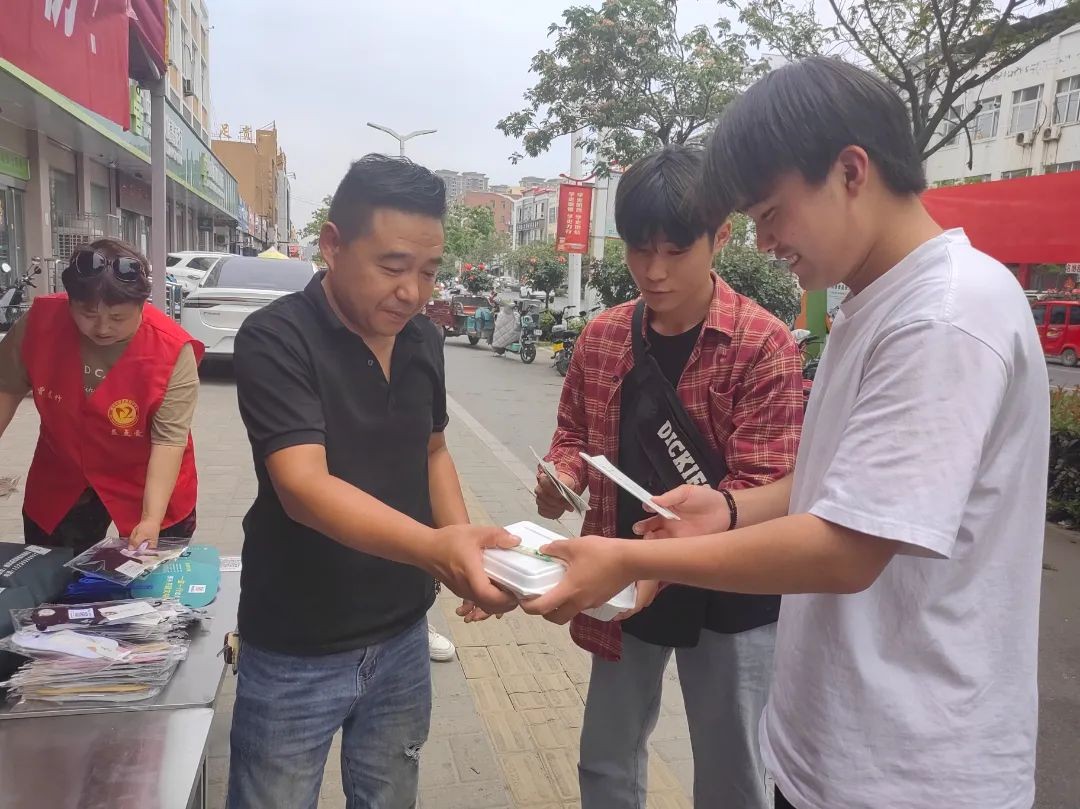 营养餐食谱及营养说明_营养餐指的是什么_平舆营养餐