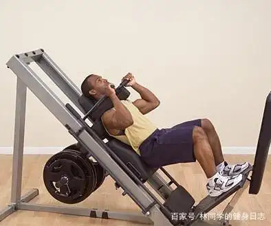 蹲腿好处健身吗_健身蹲腿的好处_蹲腿锻炼