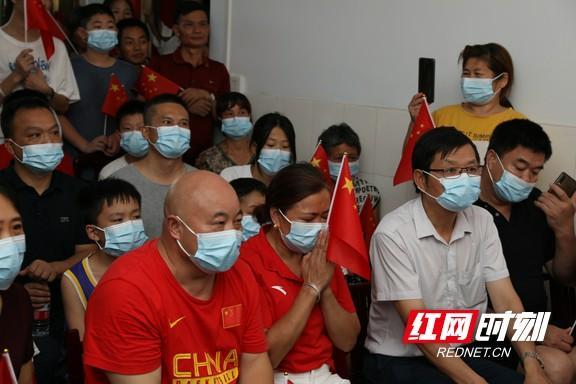 举重冠军的不容易_举重冠军都干嘛去了_举重冠军容易上手吗