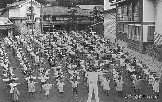 体操广播国外学生是谁_国外学生广播体操_体操广播国外学生视频